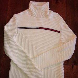Vintage Tommy Hilfiger knit sweater